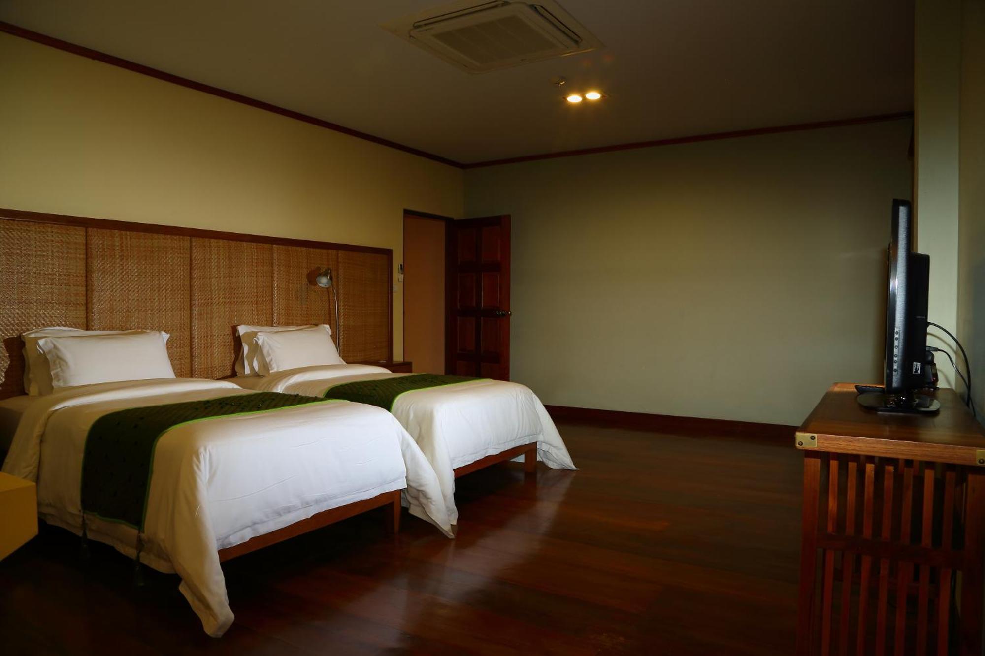 Vc@Suanpaak Boutique Hotel & Service Apartment Chiang Mai Buitenkant foto